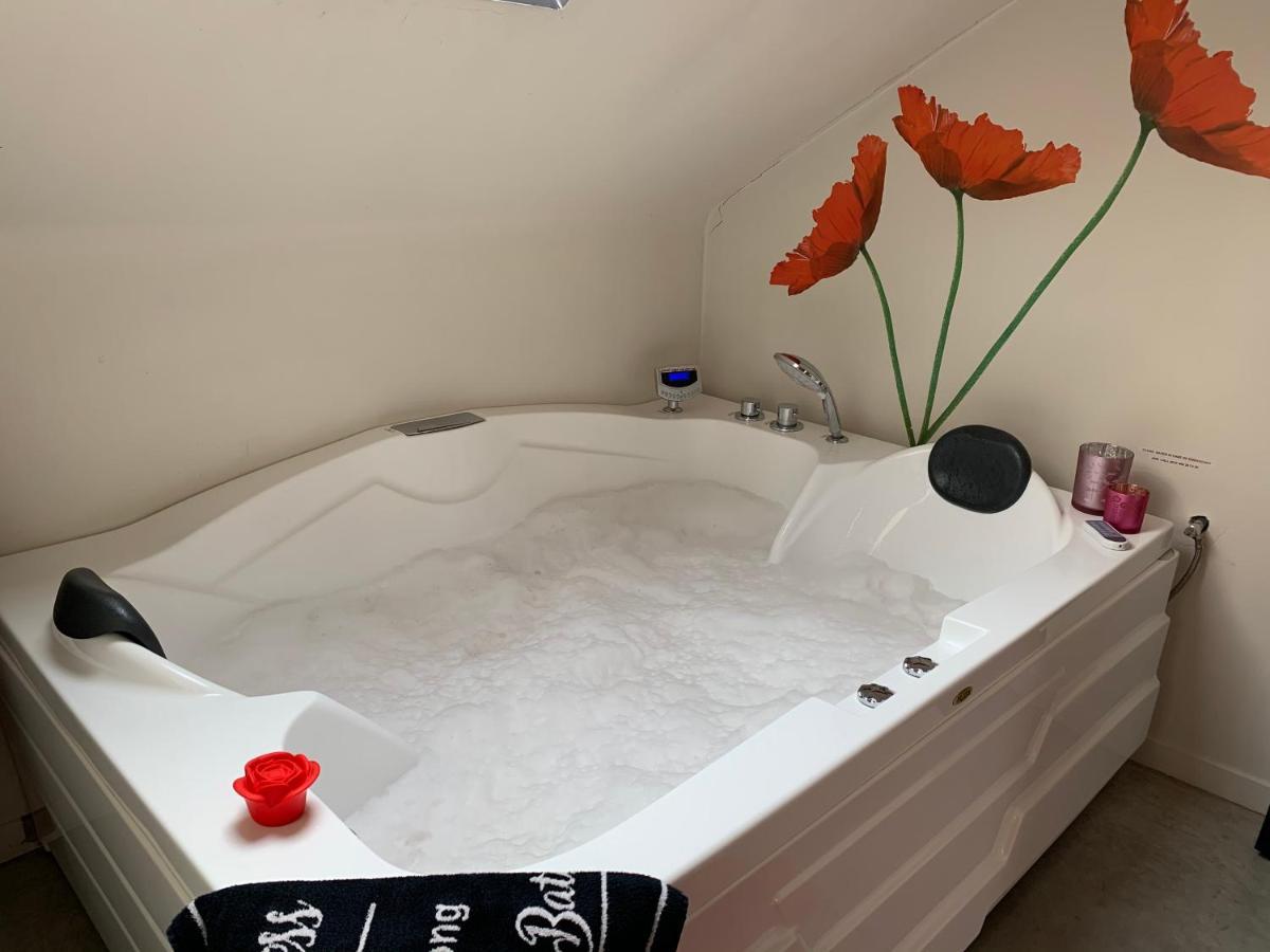 Апартаменти Wellness Loft With Sauna, Jacuzzi, Roof Terrace & Amazing View Антверпен Екстер'єр фото
